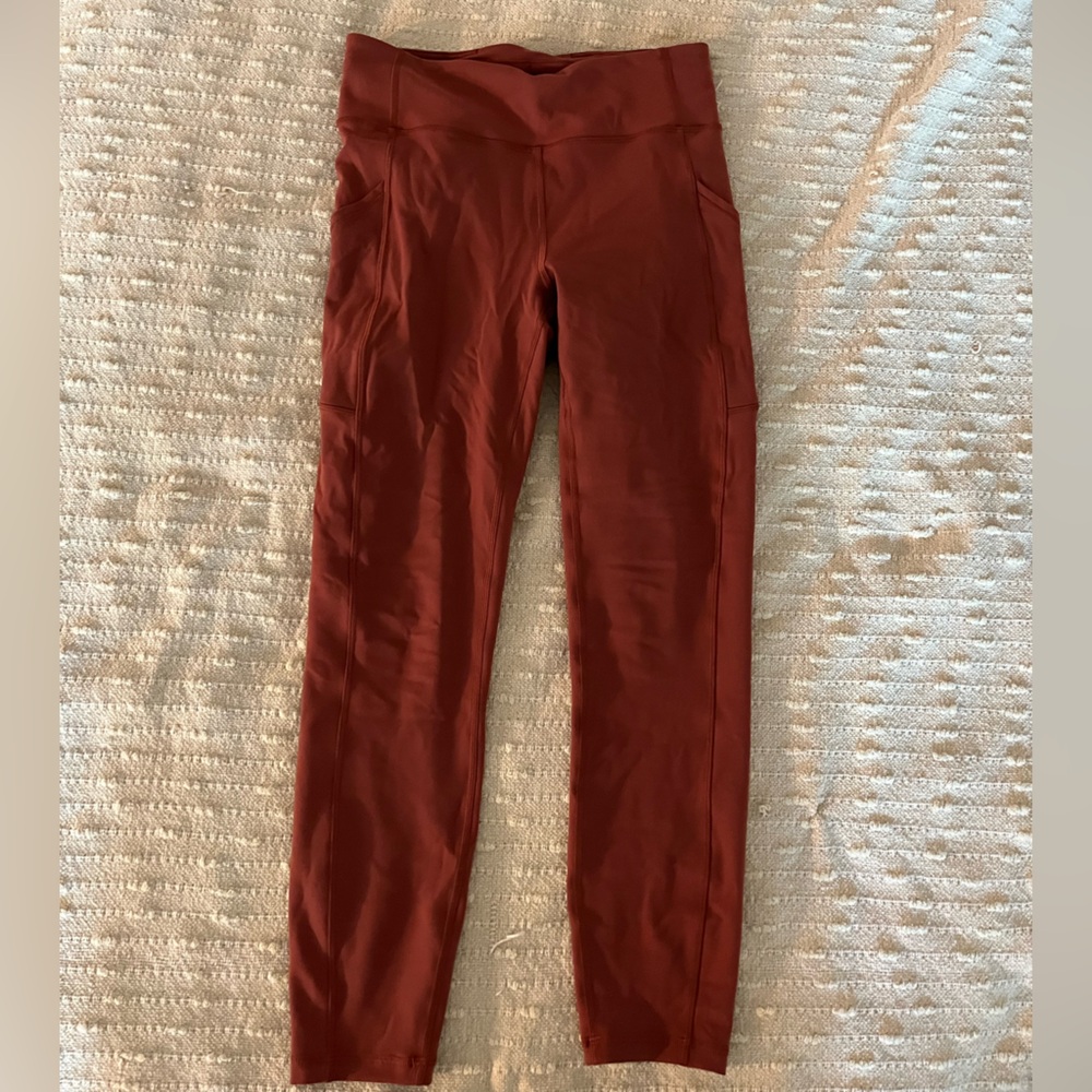 Lululemon invigorate 25”